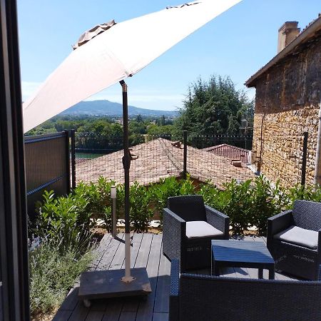 דירות Trevoux: Loft Ravissant Avec Terrasse מראה חיצוני תמונה